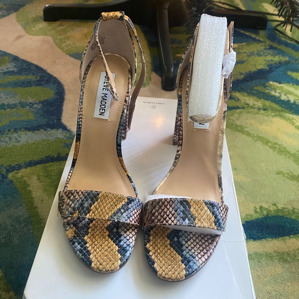 Steve Madden Carson